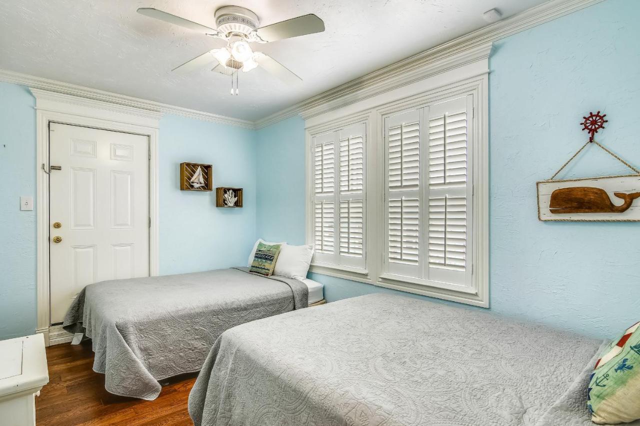 The Turquoise Turtle Villa Galveston Exterior photo